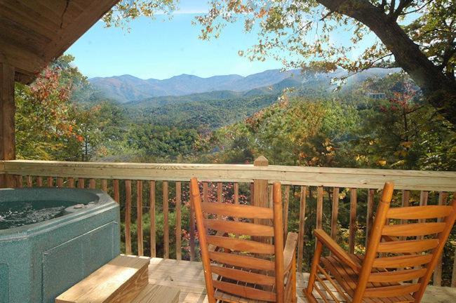 #754 Bear Hugs Villa Gatlinburg Exteriör bild